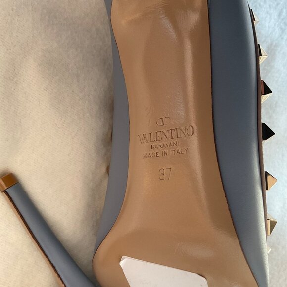 NWT Valentino Garavani Blue Niagara high heels pumps rockstud EU37 US6.5 - Picture 5 of 12